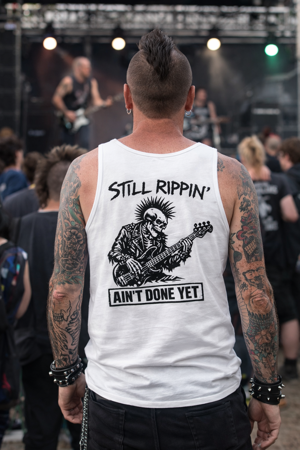 Still Rippin’ – Punk's Not Dead Tank Top